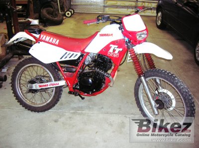 1987 Yamaha TT 225 photo